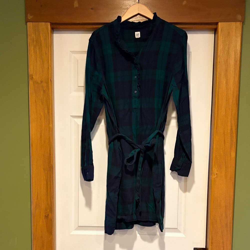 GAP Green and Black Plaid Long-Sleeve Shirt Dress with Tie Waist